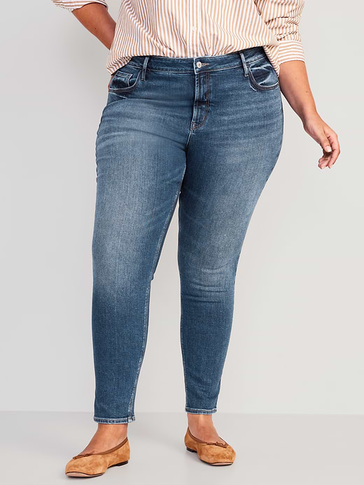 Old Navy Mid-Rise Rockstar Super-Skinny Ankle Jeans — photo 8