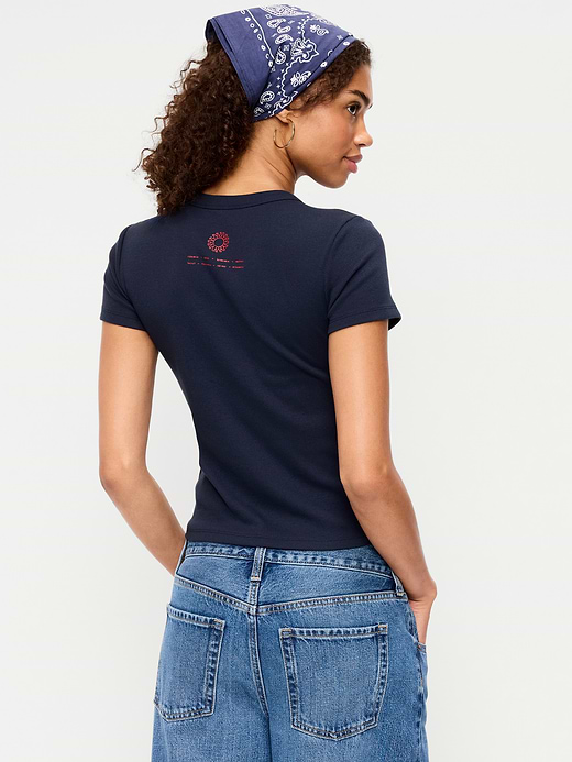 Old Navy Snug Graphic T-Shirt — photo 3