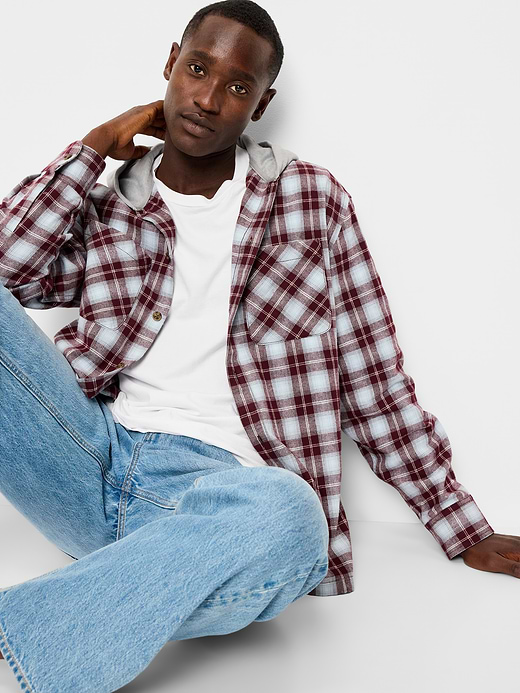 Old Navy Long-Sleeve Flannel Hooded Shirt — photo 4