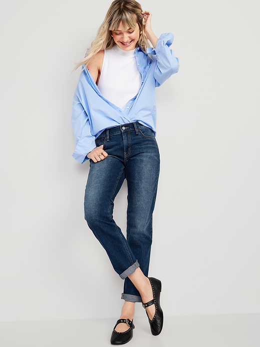 Old Navy Mid-Rise Wow Boyfriend Straight Jeans — photo 4