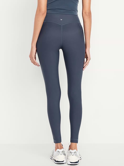 Old Navy Extra-High Waisted PowerSoft Boundless 7/8 Pocket Leggings – No Front Seam — photo 3