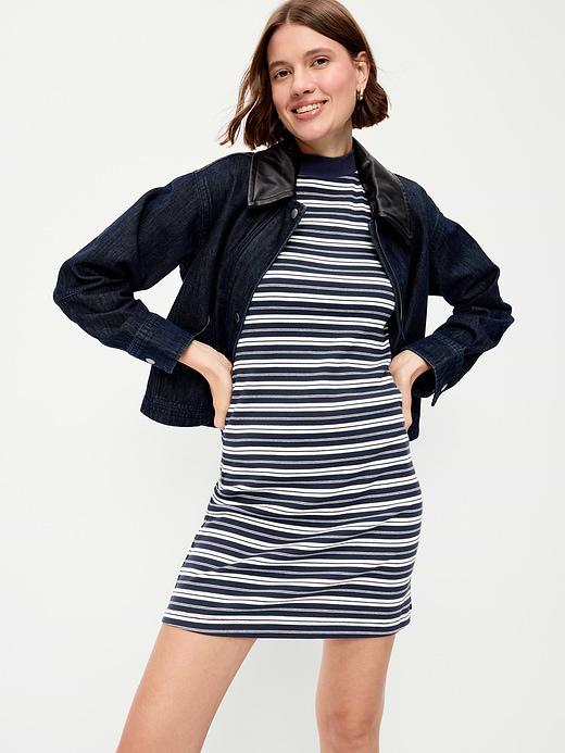 Old Navy Snug Mock-Neck Bodycon Mini Dress — photo 4