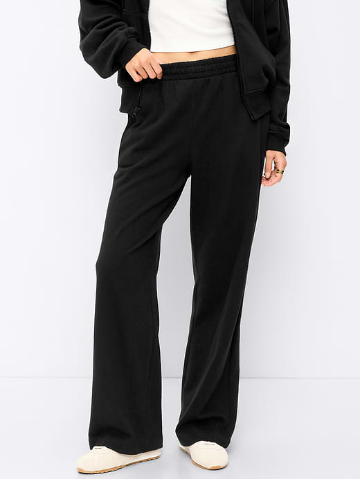 Old Navy High-Waisted SoComfy Wide-Leg Sweatpants — photo 3