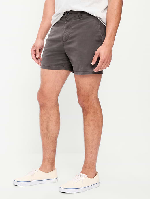 Old Navy Slim Built-In Flex Rotation Chino Shorts -- 5-inch inseam — photo 3