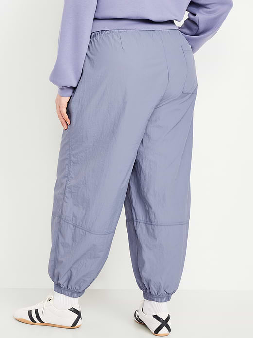 Old Navy Pull-On Windbreaker Parachute Pants — photo 8