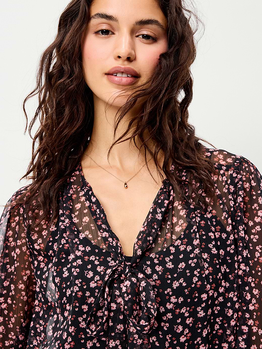 Old Navy Long-Sleeve Chiffon Tie-Front Top — photo 5