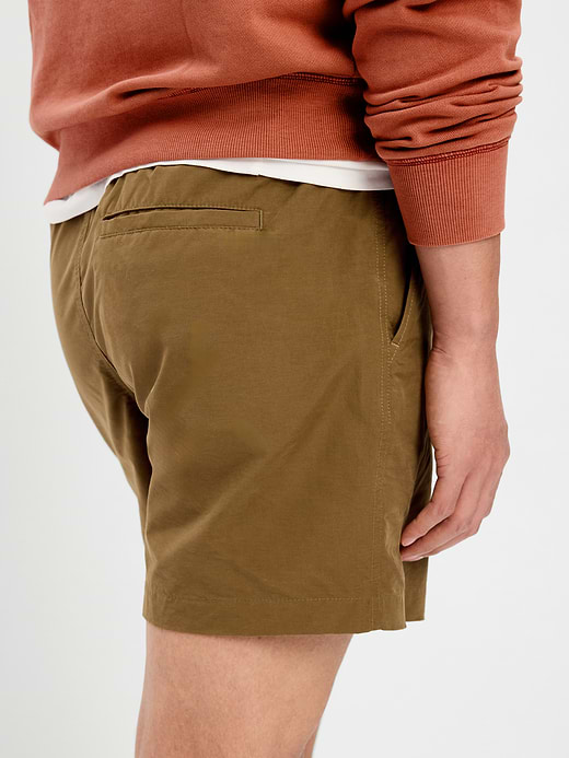 Old Navy Solid Jogger Shorts -- 5-inch inseam — photo 5