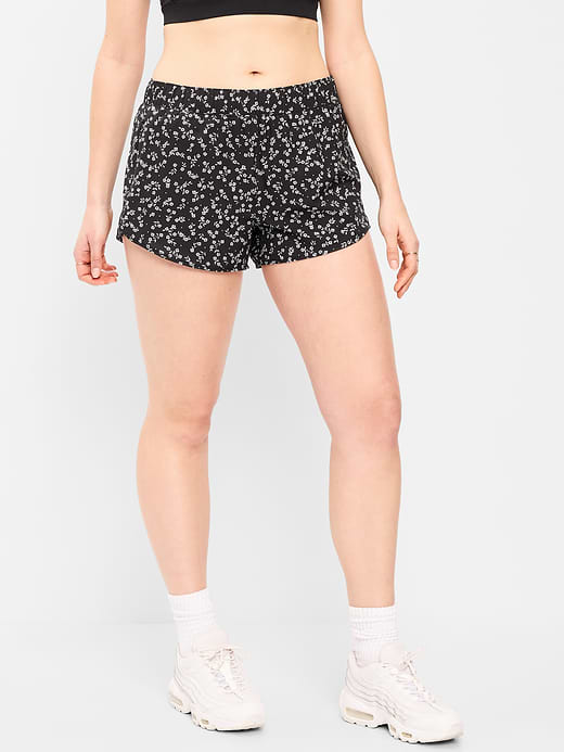 Old Navy Mid-Rise StretchTech Run Shorts -- 3-inch inseam — photo 5
