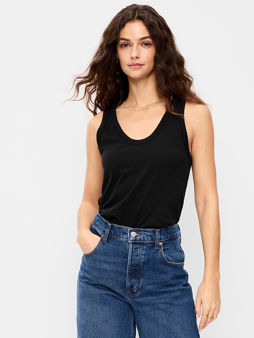 Old Navy Relaxed Scoop-Neck Tank Top — photo 1