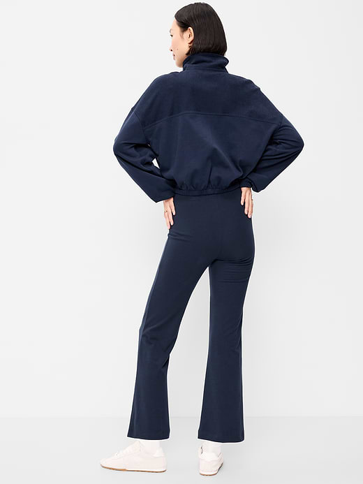 Old Navy High-Waisted Fashion Kick Flare Leggings — photo 4