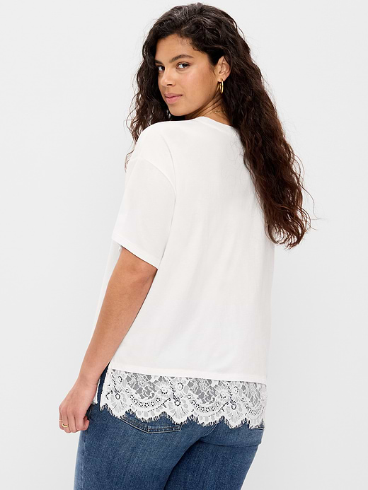Old Navy Oversized Lace Hem T-Shirt — photo 7