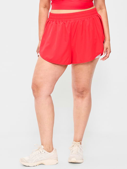 Old Navy High-Waisted StretchTech 2-In-1 Run Shorts — photo 6