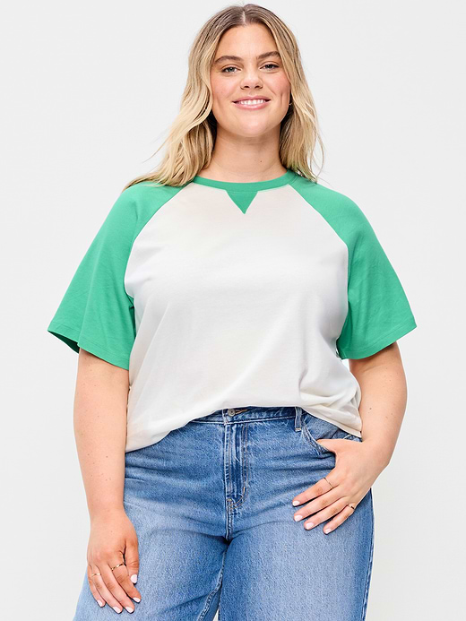 Old Navy Vintage Crew-Neck Raglan T-Shirt — photo 8
