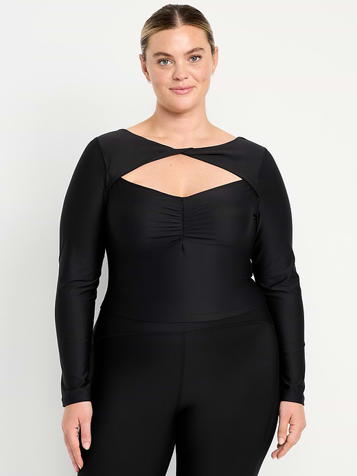 Old Navy PowerSoft Long-Sleeve Cut-Out Top — photo 8