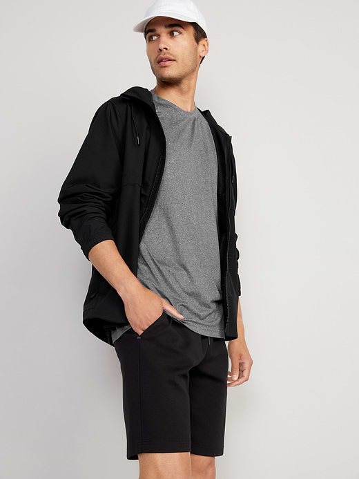 Old Navy CloudMotion  T-Shirt — photo 4