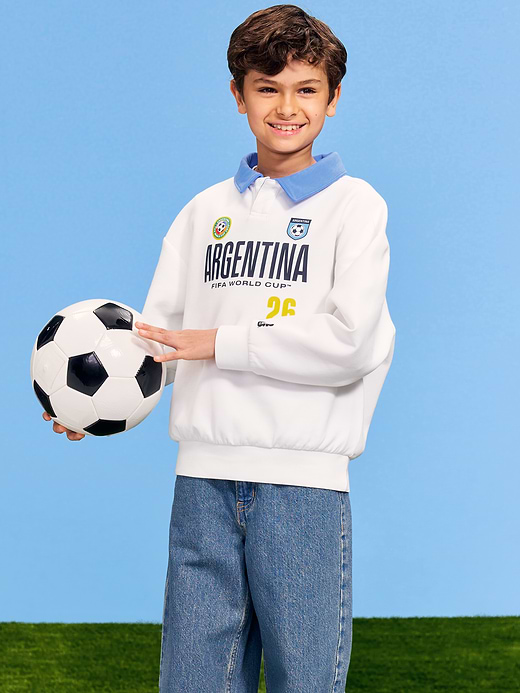 Old Navy FIFA World Cup 26™ Argentina Dynamic Fleece Collared Graphic Sweatshirt for Kids — photo 1