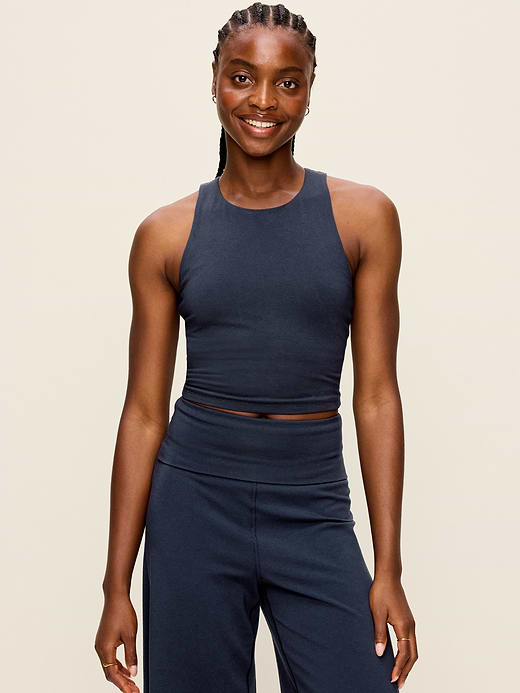 Old Navy Light Support PowerChill High-Neck Racerback Sports Bra — photo 1