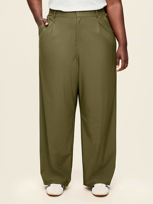 Old Navy High-Waisted SleekTech Trouser Pants — photo 8
