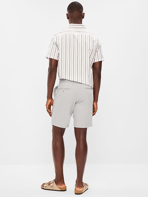 Old Navy Slim Built-In Flex Rotation Chino Shorts -- 8-inch inseam — photo 4