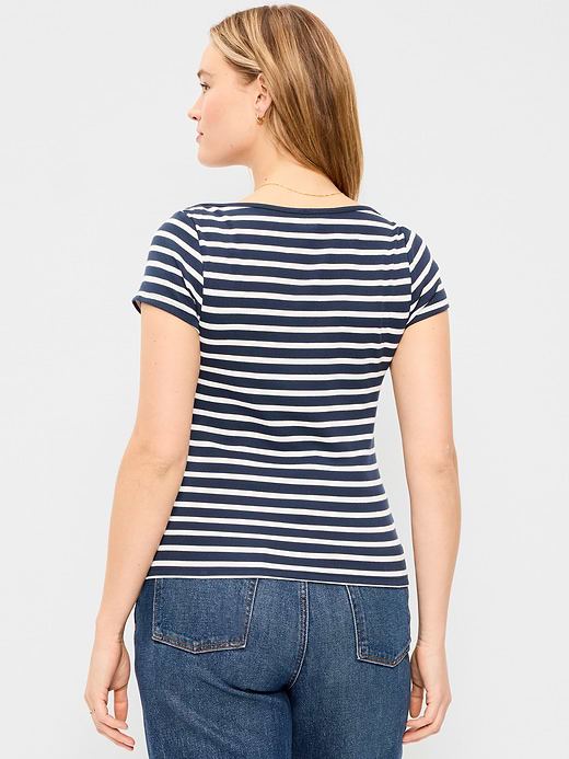 Old Navy Snug Boatneck T-Shirt — photo 8