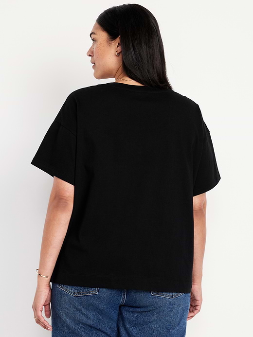 Old Navy Vintage V-Neck T-Shirt — photo 8