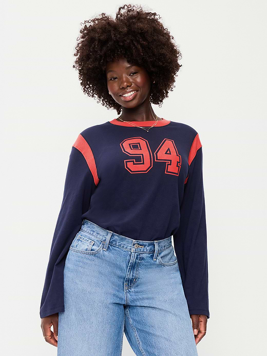 Old Navy EveryWear Long-Sleeve Graphic T-Shirt — photo 7