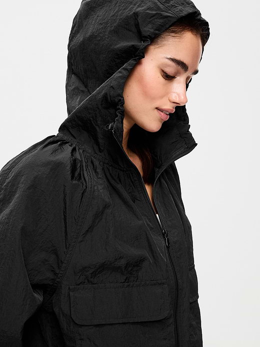 Old Navy Full-Zip Windbreaker — photo 5