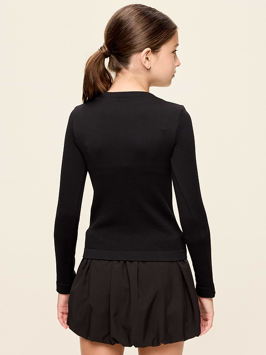 Old Navy Fitted Long-Sleeve Seamless Ribbed Performance Top for Girls — photo 3
