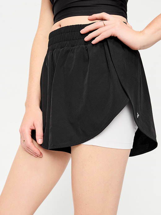 Old Navy High-Waisted StretchTech 2-In-1 Run Shorts — photo 4