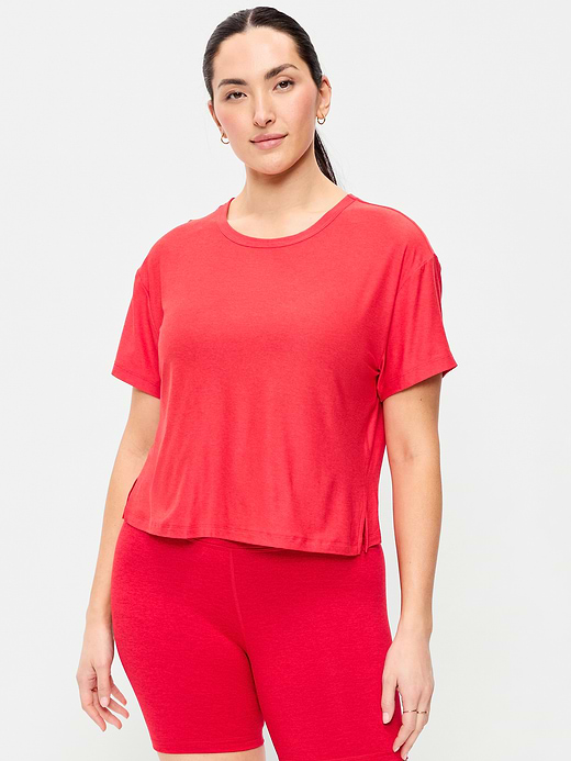 Old Navy CloudMotion T-Shirt — photo 6