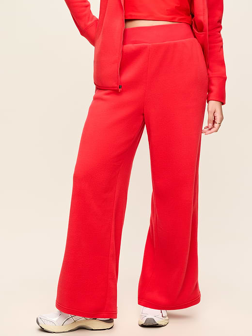 Old Navy Extra High-Waisted Performance Fleece Wide-Leg Sweatpants — photo 6