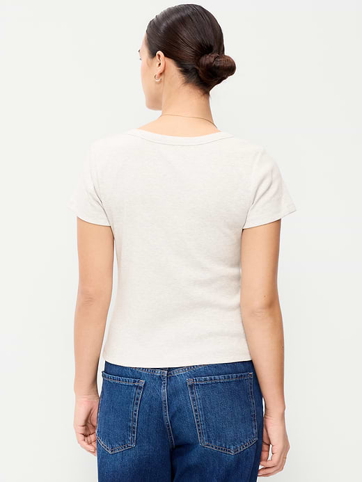 Old Navy Snug Crop V-Neck Ribbed T-Shirt — photo 7