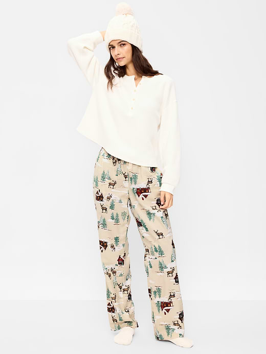 Old Navy Flannel Pajama Pants — photo 1