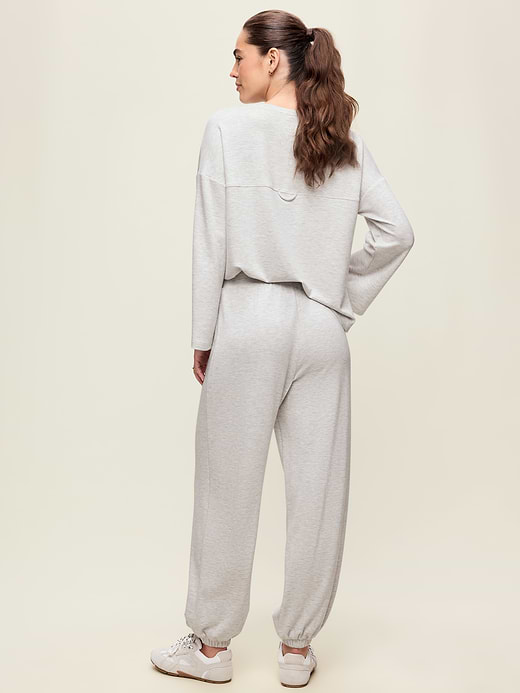 Old Navy Oversized Bounce Lite Bubble Joggers — photo 4
