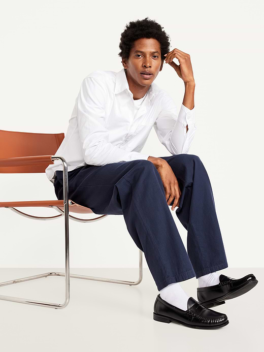 Old Navy Classic Fit Everyday Oxford Shirt — photo 9