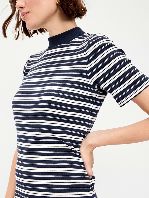 Old Navy Snug Mock-Neck Bodycon Mini Dress — photo 5