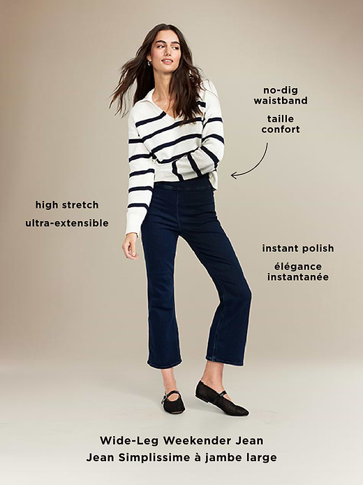 Old Navy High-Waisted Weekender Pull-On Crop Flare Jeans — photo 10
