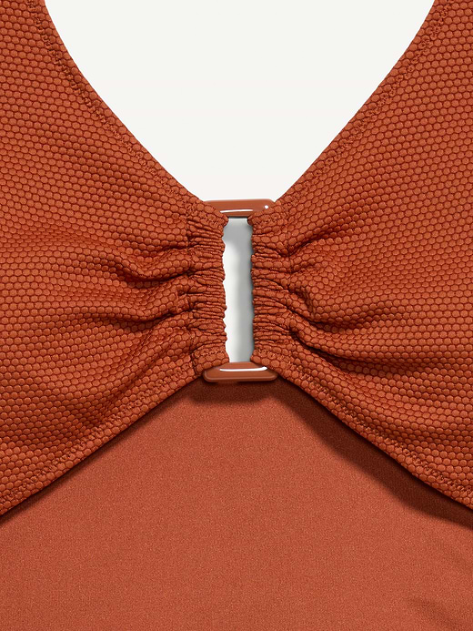 Old Navy Textured One-Piece Cut-Out Swimsuit — photo 10