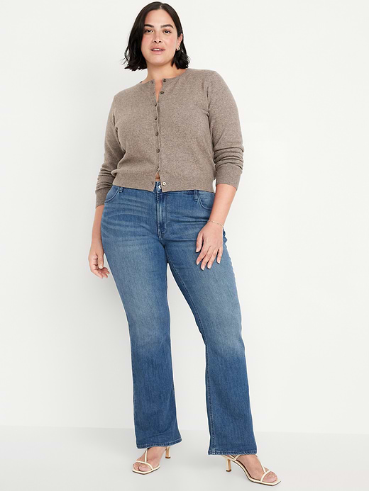 Old Navy Mid-Rise Wow Boot-Cut Jeans — photo 7