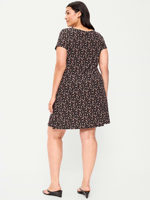 Old Navy Short-Sleeve Mini Swing Dress — photo 11