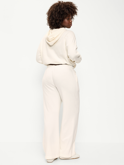 Old Navy High-Waisted SoComfy Wide-Leg Sweatpants — photo 6