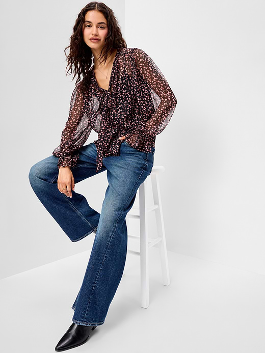 Old Navy Long-Sleeve Chiffon Tie-Front Top — photo 4