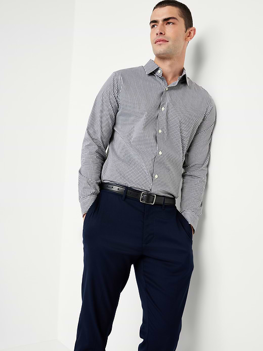 Old Navy Slim Fit Pro Signature Performance Dress Shirt — photo 4
