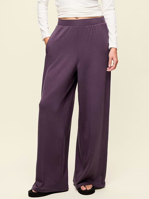 Old Navy High-Waisted Bounce Lite Drapey Wide-Leg Pleated Pants — photo 1