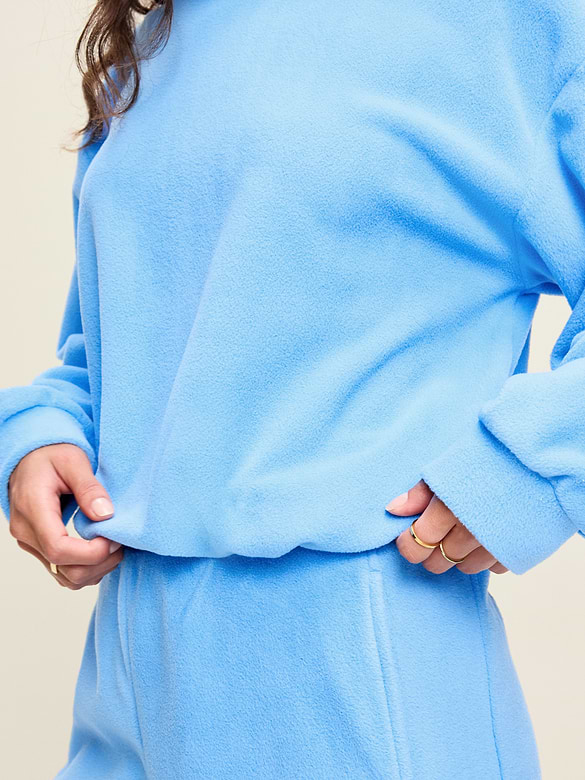 Old Navy Performance Fleece Funnel Neck Pullover — photo 5