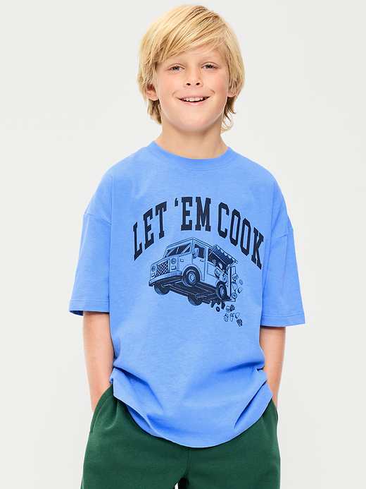 Old Navy Oversized Short-Sleeve Graphic T-Shirt for Boys — photo 1