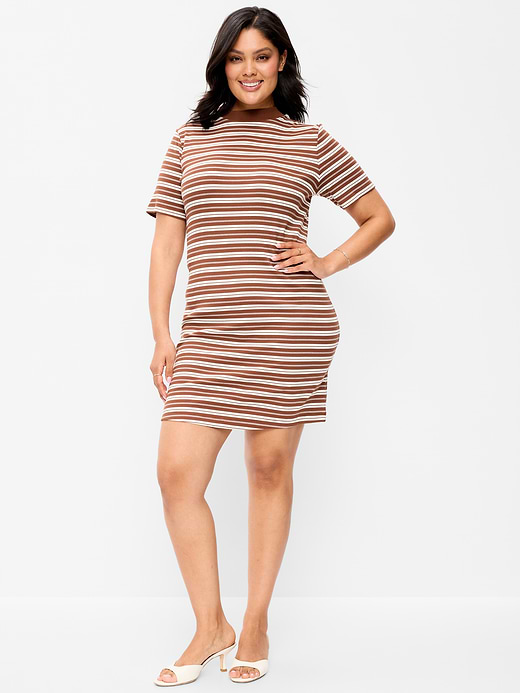 Old Navy Snug Mock-Neck Bodycon Mini Dress — photo 9