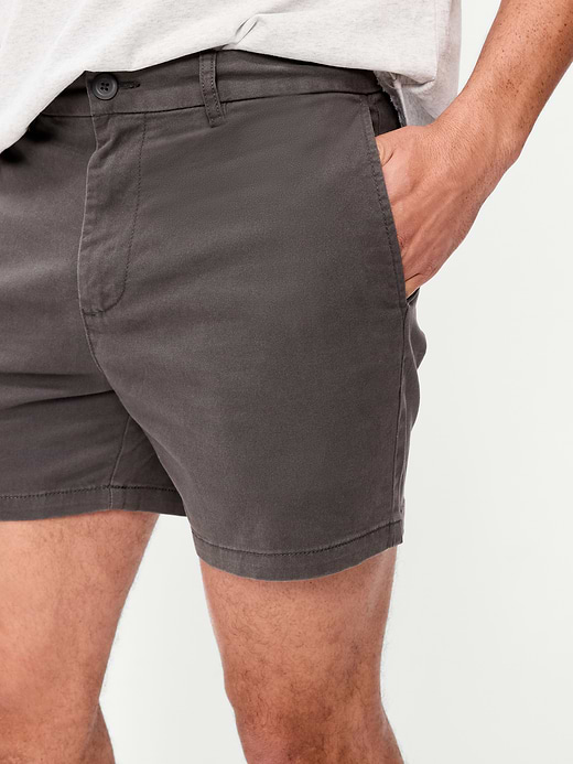 Old Navy Slim Built-In Flex Rotation Chino Shorts -- 5-inch inseam — photo 5
