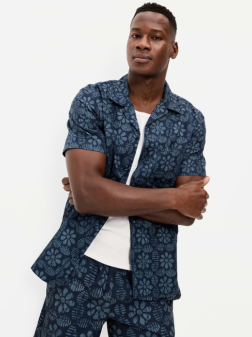Old Navy Short-Sleeve Floral Camp Shirt — photo 4