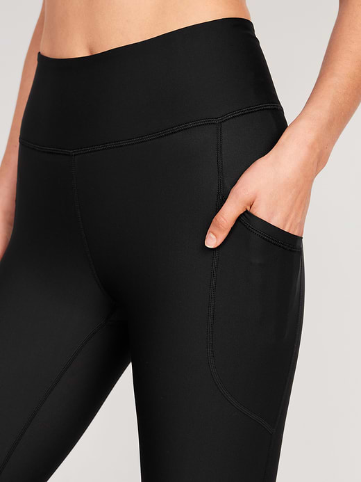 Old Navy High-Waisted PowerSoft Crop Pocket Leggings — photo 4